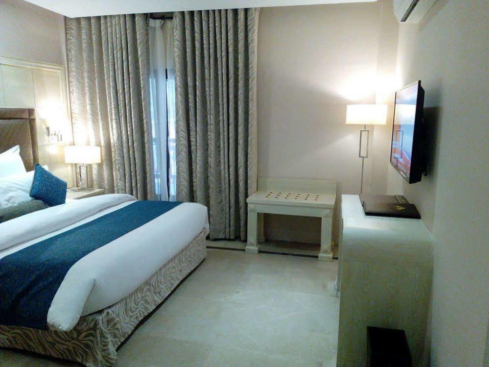 Chinar Family Resort ภูร์บัน ภายนอก รูปภาพ